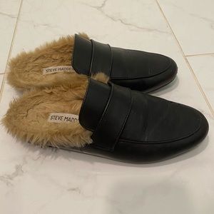Steve Madden size 6 furry mules